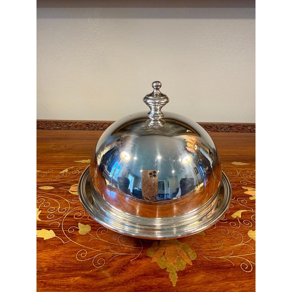 Vintage Silverplate Butter Dish with Glass Insert • Covered Butter Server - Picture 3 of 16